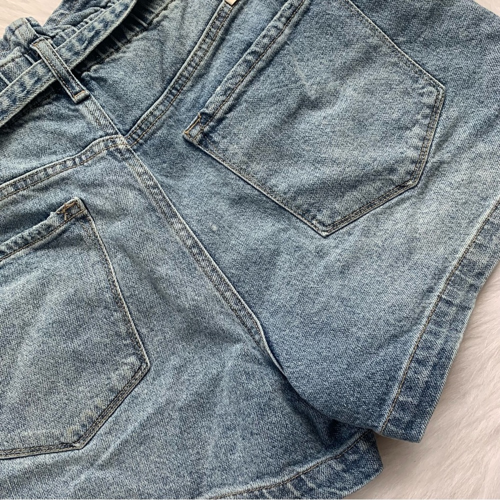 KanCan High Rise Denim Shorts Medium Wash Belted - Picture 11 of 13